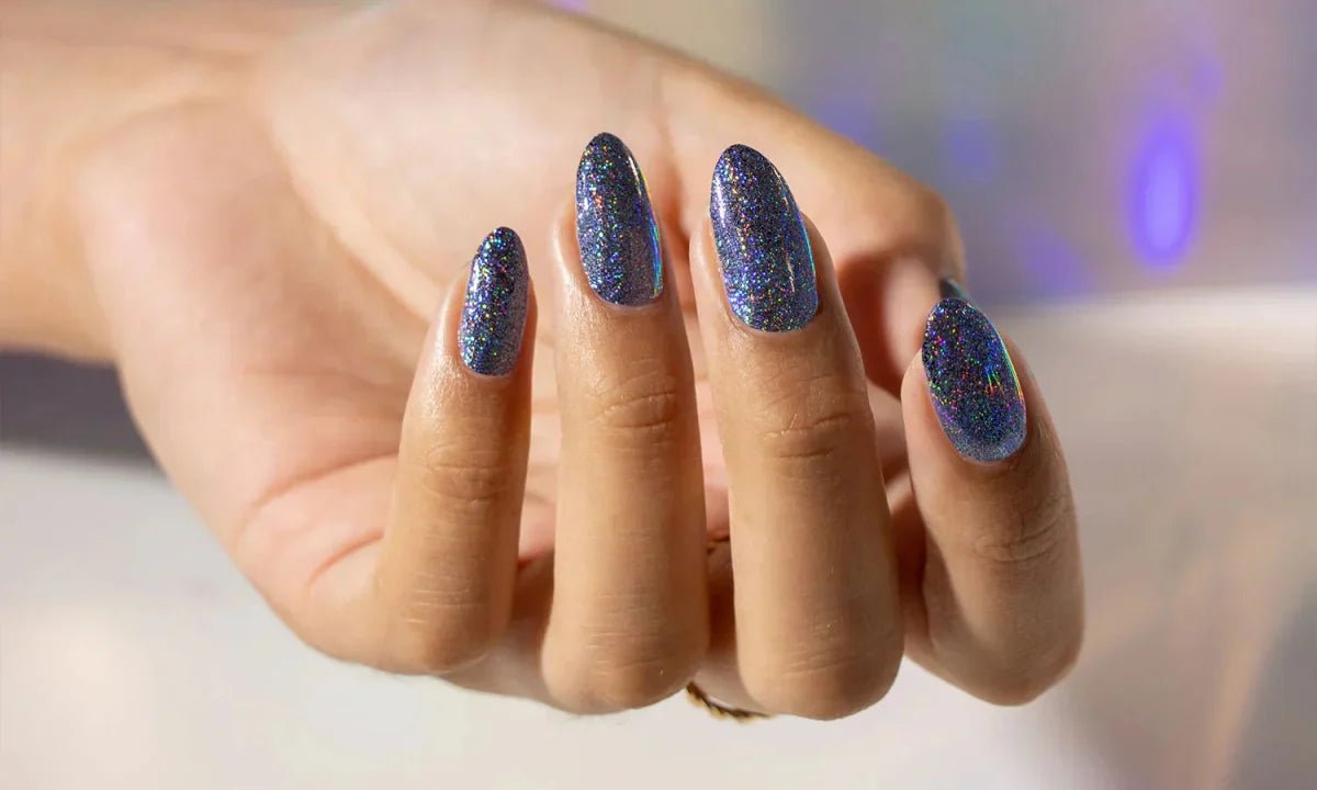 Stunning Blue Chrome Nails: Ideas & How to Achieve Them Easily - Pottle